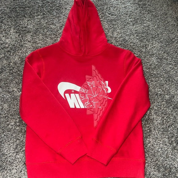 Red Jordan hoodie - Picture 1 of 3